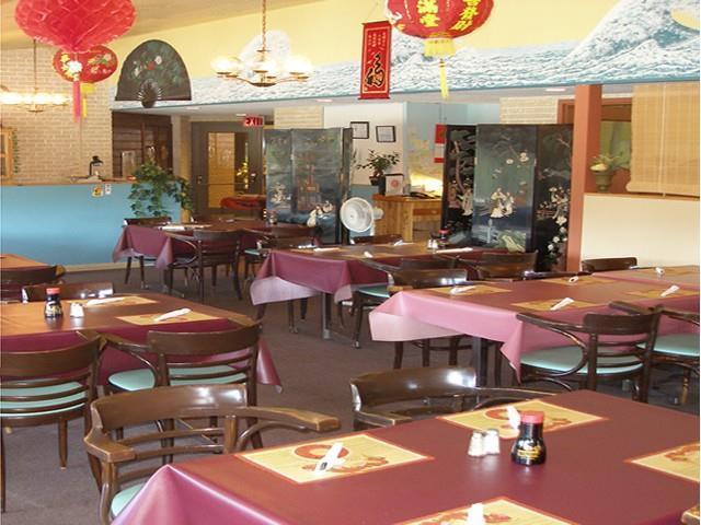 Lively Inn And Suites - Sudbury Naughton Restaurant photo